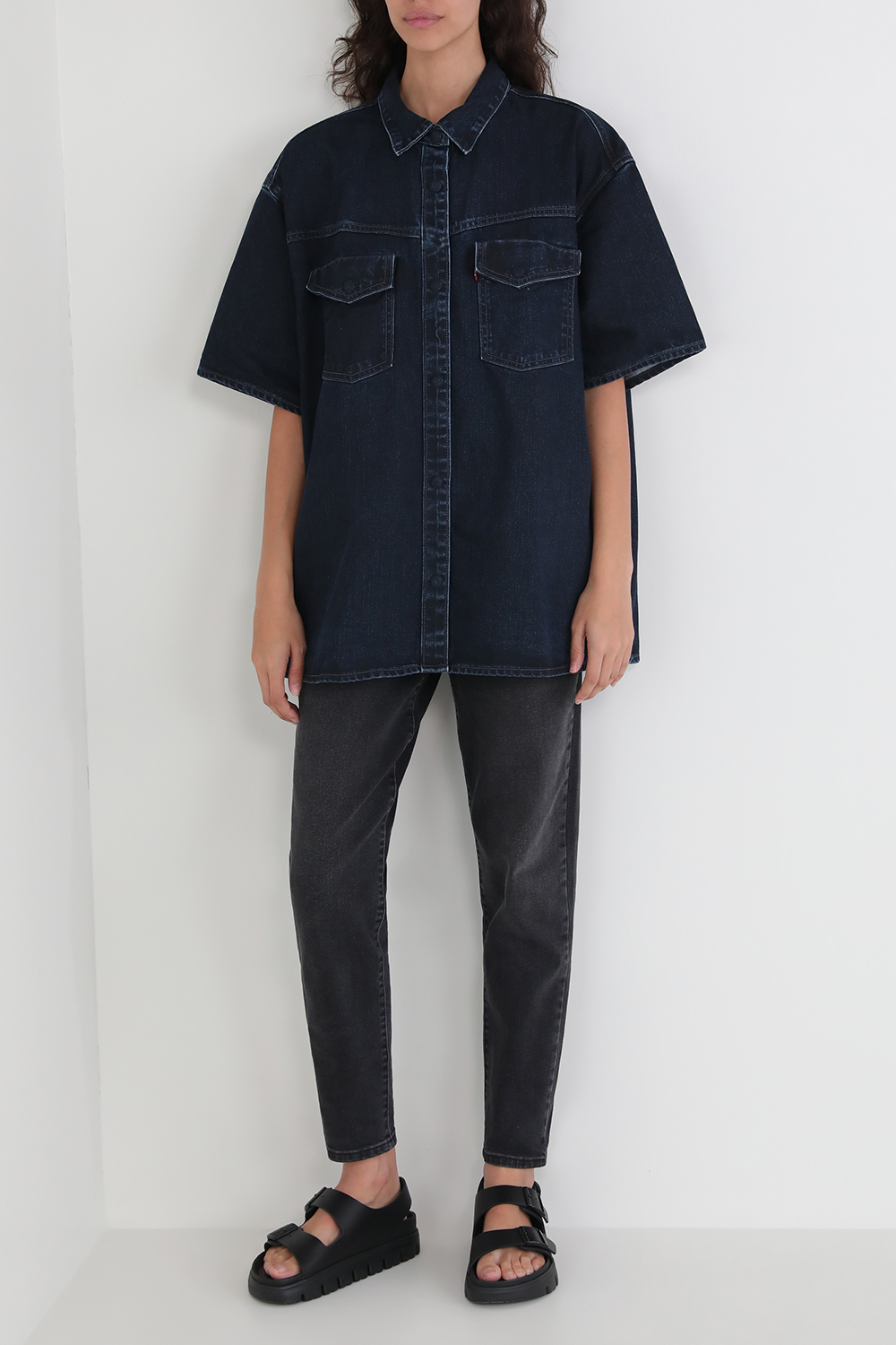 חולצת ג'ינס קצרה